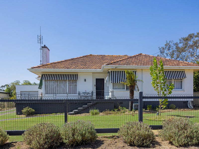 38 Jamieson Avenue, Mortlake, Vic 3272 House for Sale