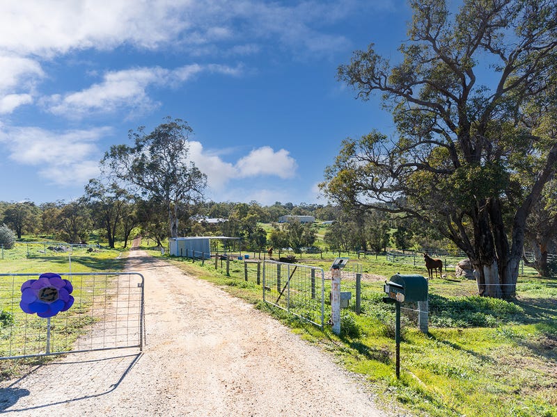 70 Jaldary Trail, Bullsbrook, WA 6084 - realestate.com.au