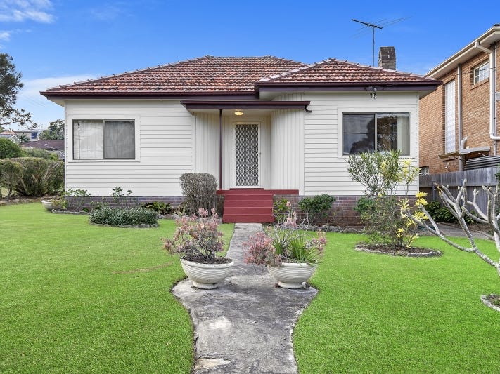 166 Pitt Road, North Curl Curl, NSW 2099