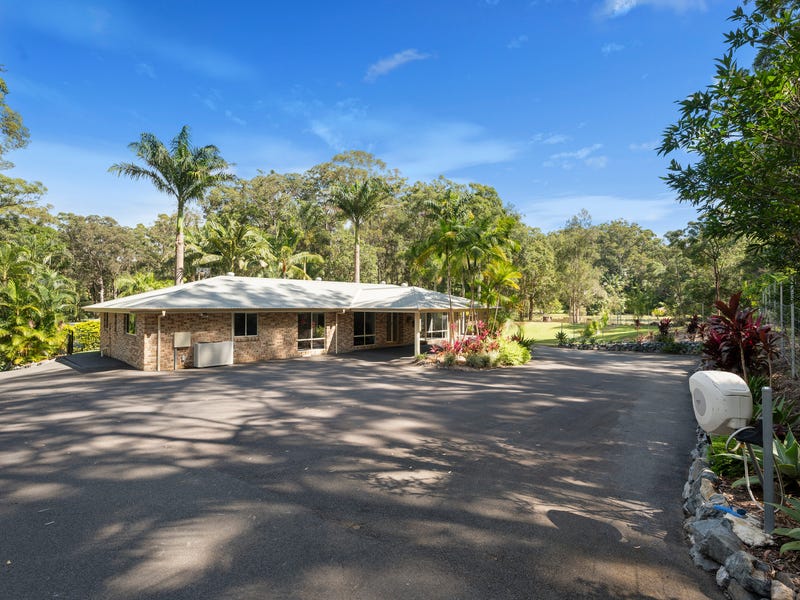 27 Skinner Close, Emerald Beach, NSW 2456
