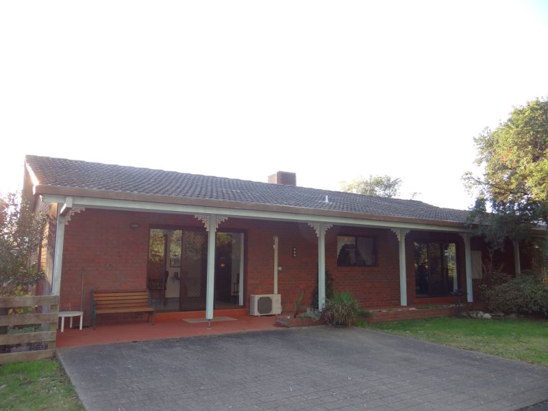 33 Seamer Street, Porepunkah, Vic 3740 Property Details