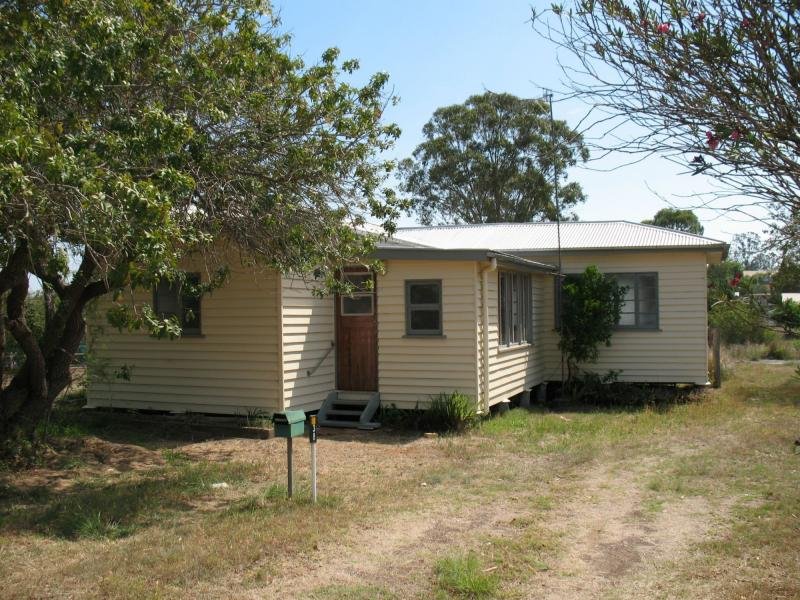 38 Moreton Street, Wondai, Qld 4606 Property Details