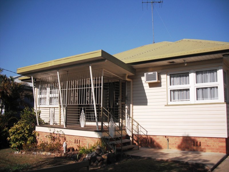 31 Justin Street, Holland Park West, QLD 4121