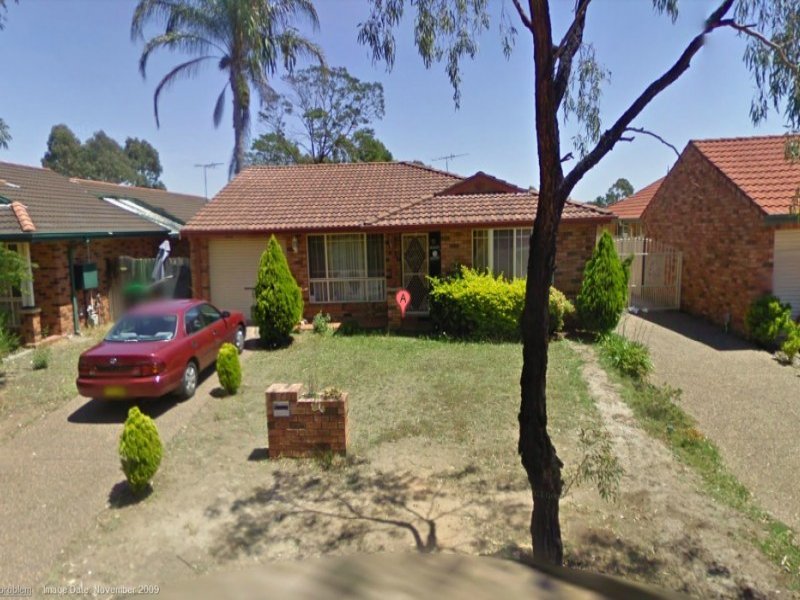 10 Ellerston Court, Wattle Grove, NSW 2173