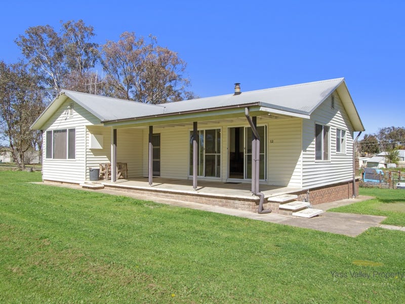 12 Airy Street, Bowning, NSW 2582 Property Details