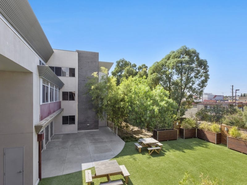 44,102108 St Road, Preston, Vic 3072 Property Details