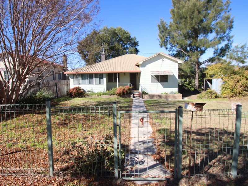 8 Railway Avenue, Tenterfield, NSW 2372 House for Sale realestate