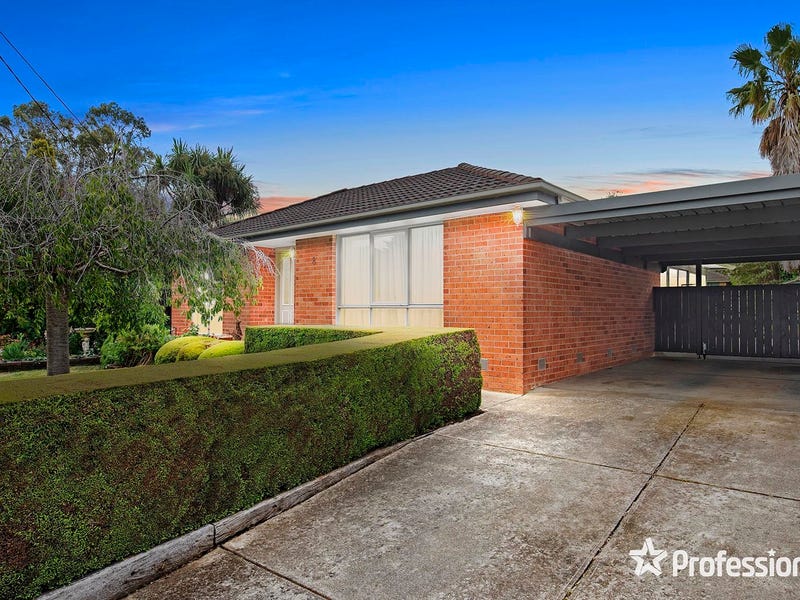 8 Plaza Court, Lilydale, Vic 3140 Property Details