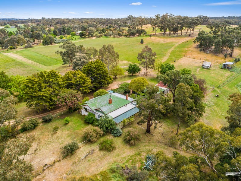 69 Lyons Street, Newstead, Vic 3462 Property Details