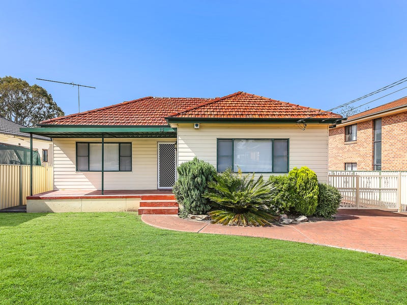 13 Haig Avenue, Hall, NSW 2198