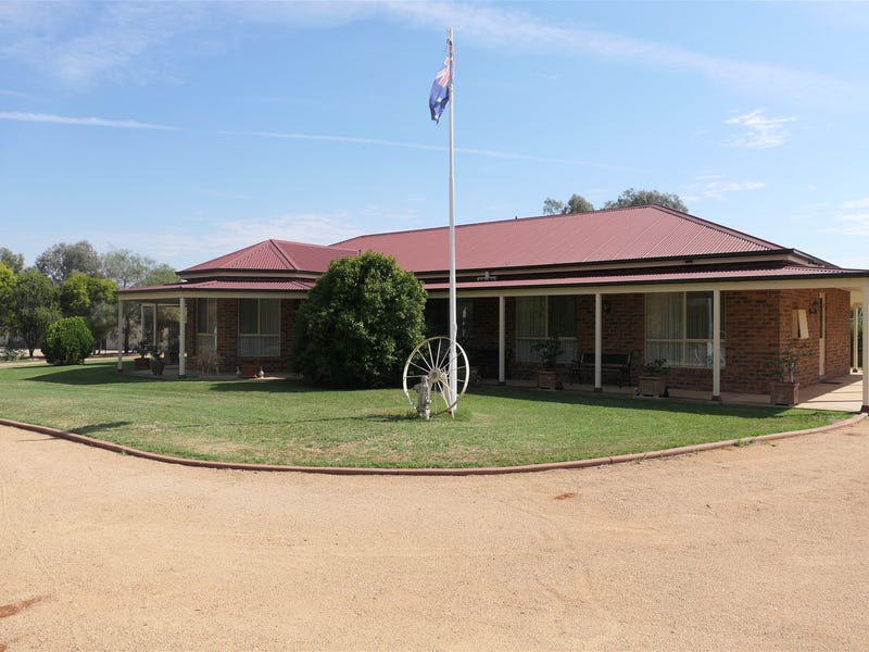 110112 Waratah Street, Cowra, NSW 2794