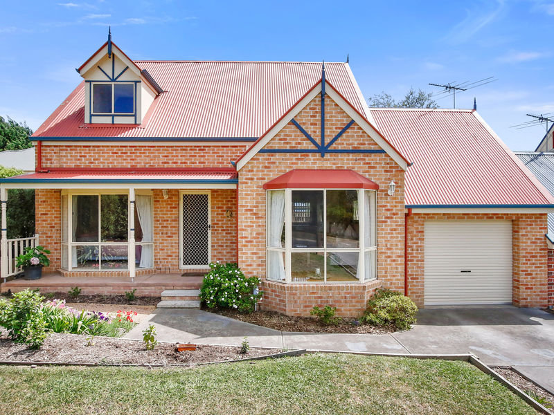 3/1 Ayres Road, Healesville, Vic 3777 Property Details