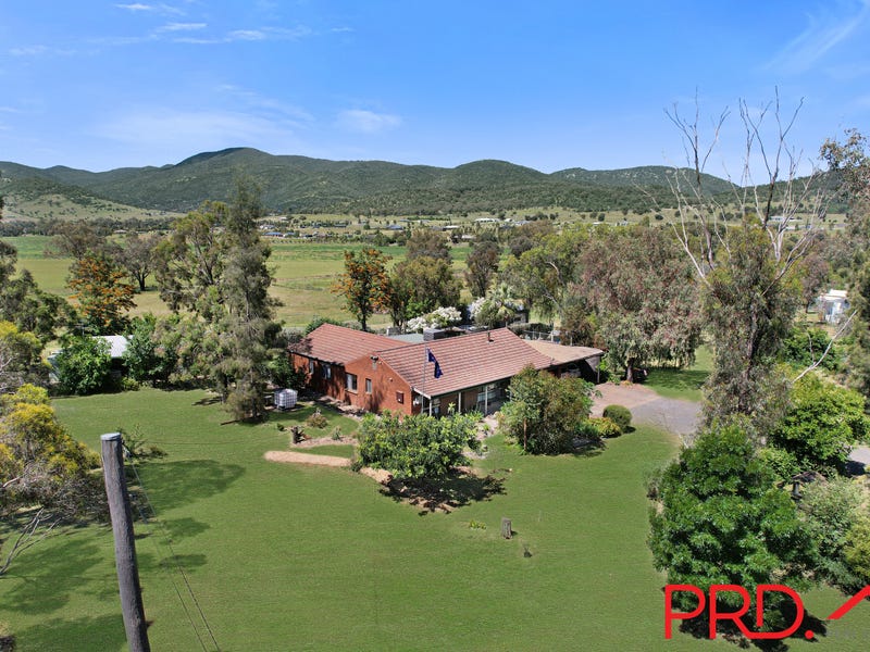 64 Tregarthen Road, Moore Creek, NSW 2340
