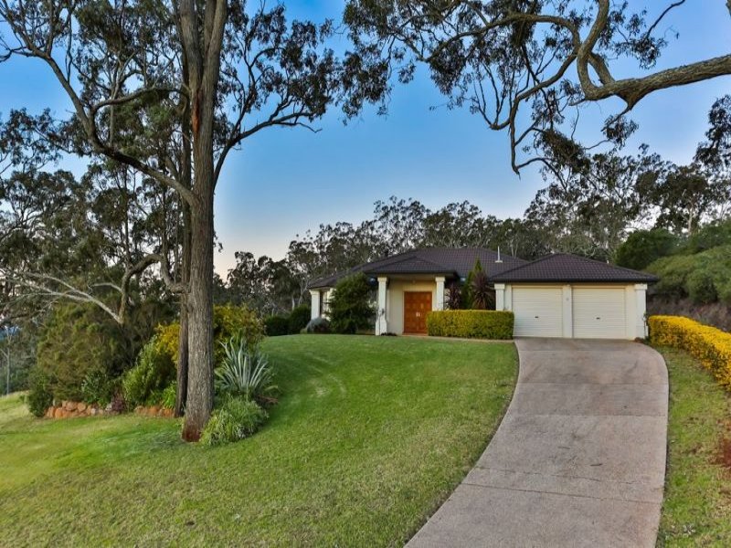 19 Panoramic Drive, Preston, QLD 4352