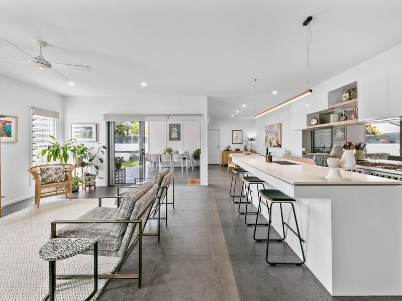 123 Sunshine Cove Way, Maroochydore, Qld 4558 Property Details