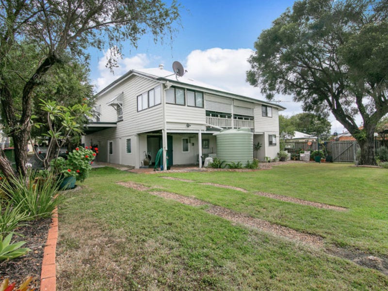 2 Teape Street, Silkstone, Qld 4304 House for Sale