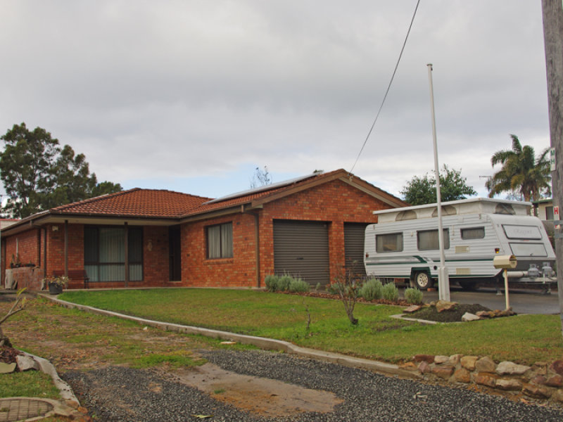 16 Addison Road, Culburra Beach, NSW 2540