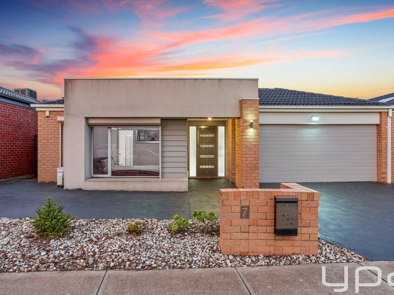 7 Forclaz Street, Fraser Rise, Vic 3336 House for Sale realestate