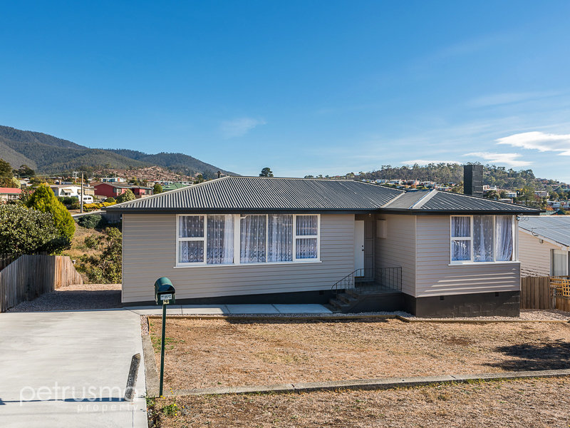 4 Delange Place, Claremont, Tas 7011 Property Details