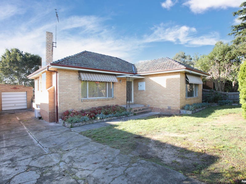 82 Watsonia Road, Watsonia, VIC 3087