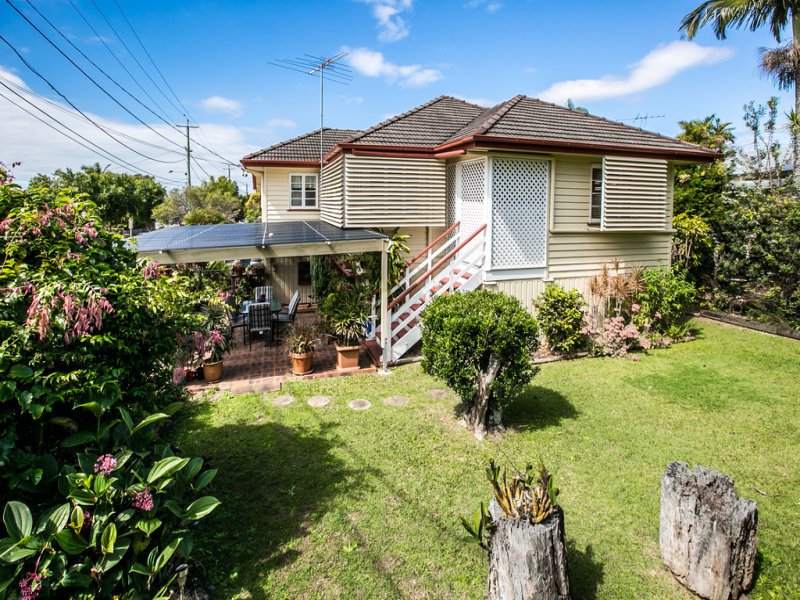 102 Boxgrove Avenue, Wynnum, QLD 4178