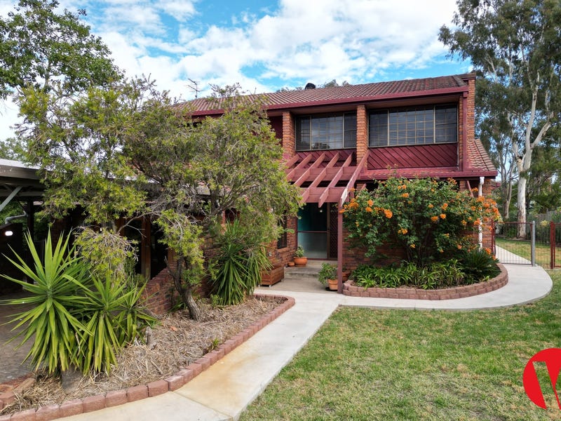 107 Currey Street, Roma, Qld 4455 Property Details