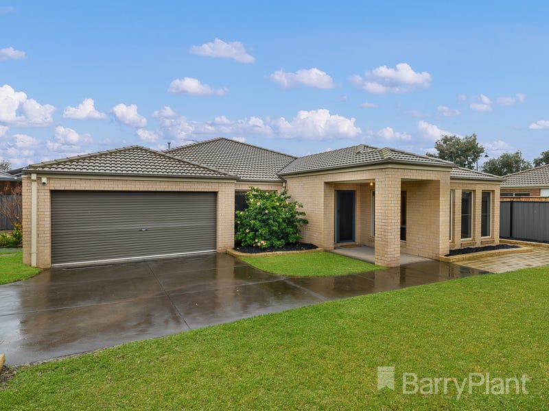 9 Loma Court, Tarneit, VIC 3029 - realestate.com.au