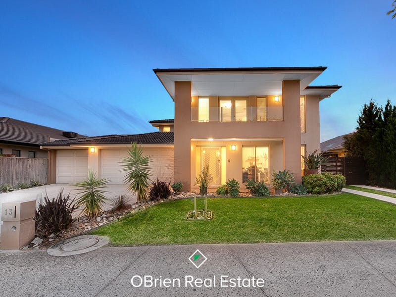13 Lakeside Drive, Sandhurst, Vic 3977 Property Details