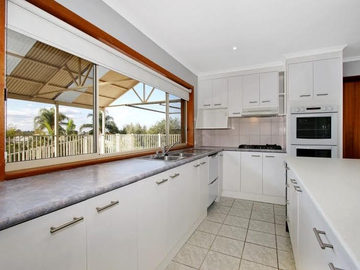 4 Grandview Terrace, East Albury, NSW 2640