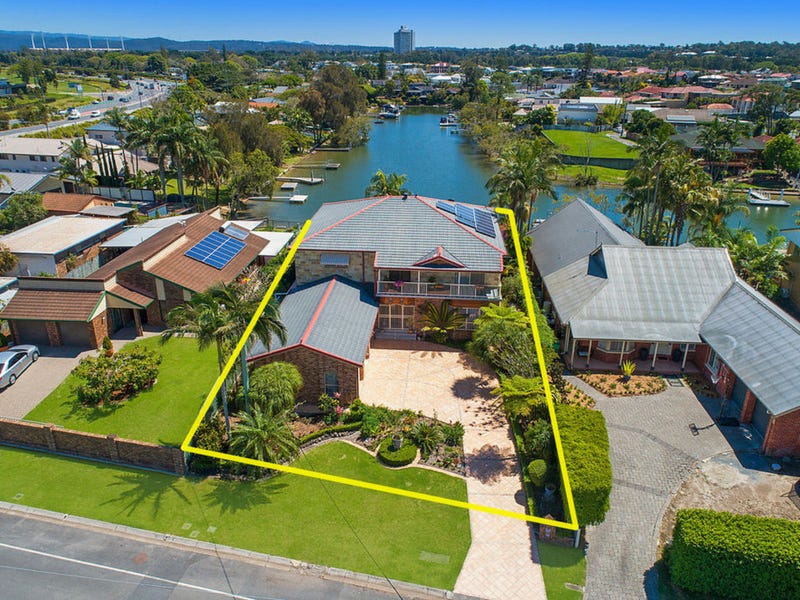 8 Carrara Road, Carrara, Qld 4211 Property Details