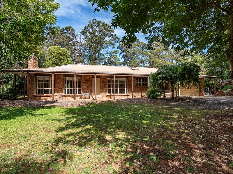 8 Royal Crescent, Kinglake, Vic 3763 House for Sale