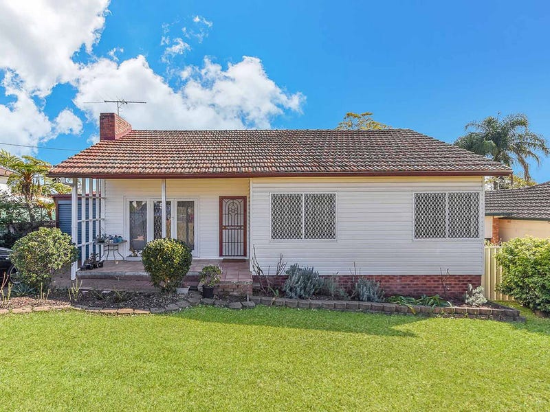 5 Mclean Road, Campbelltown, NSW 2560