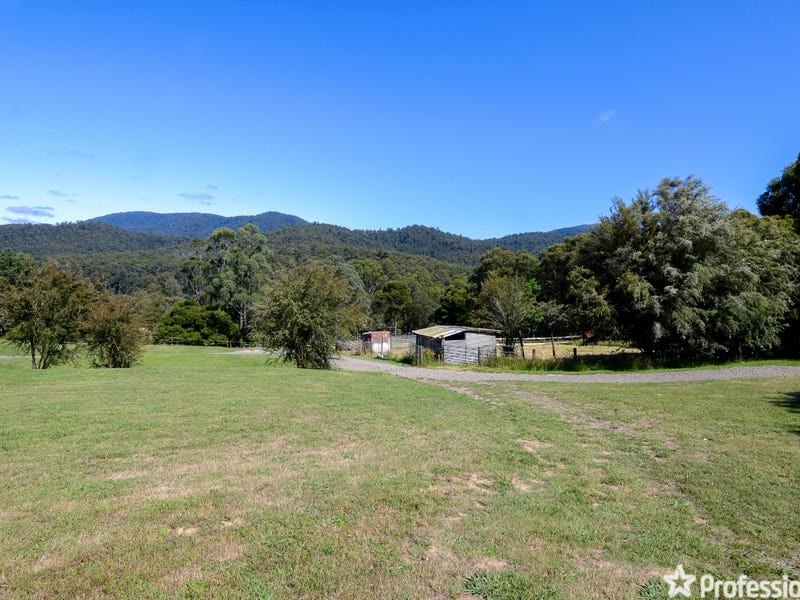 1640 Woods Point Road, Mcmahons Creek, VIC 3799