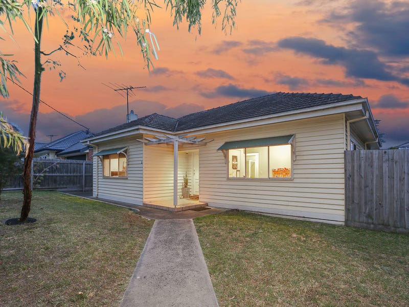 2 Rotherham St, Belmont, Vic 3216 Property Details