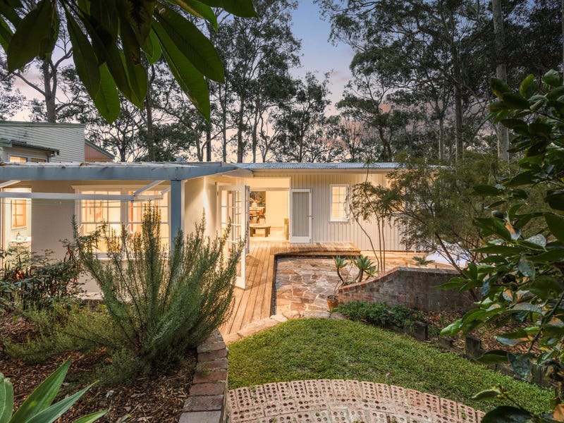 9 Hilltop Road, Avalon Beach, NSW 2107 - Property Details