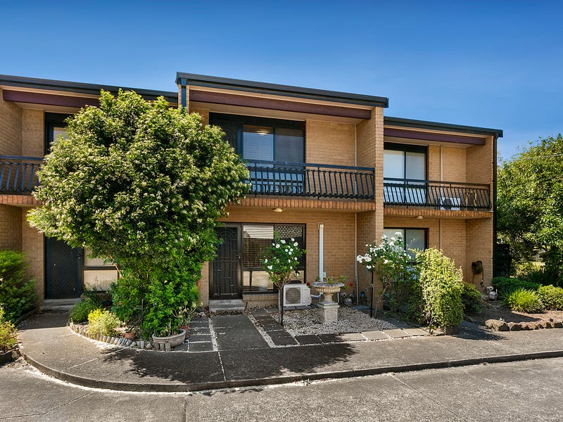 2/243 Pascoe Vale Road, Essendon, Vic 3040 Property Details