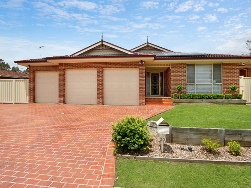 30 Chaplin Cres, Quakers Hill, NSW 2763