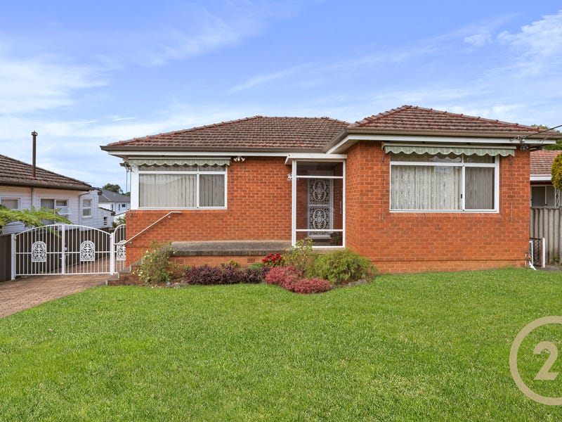 9 Roslyn Avenue, Panania, NSW 2213 Property Details