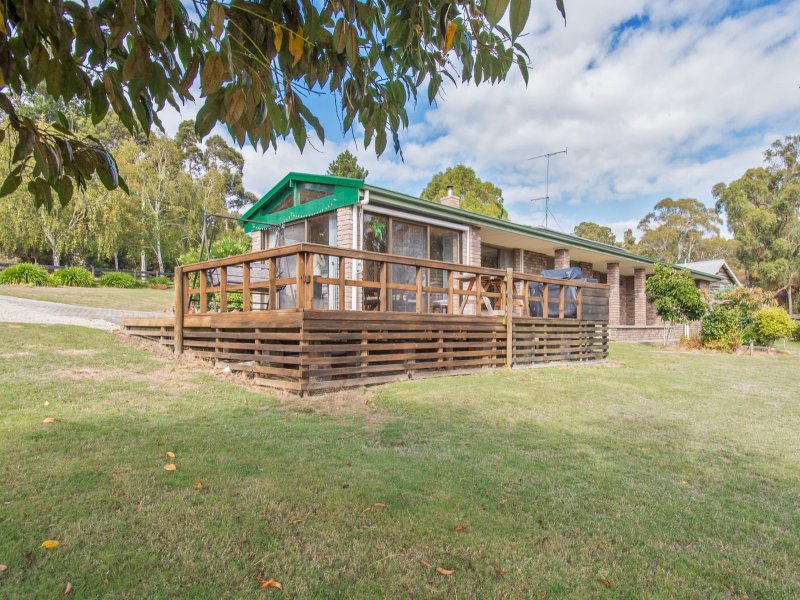 9 Swan Drive, Swan Bay, Tas 7252
