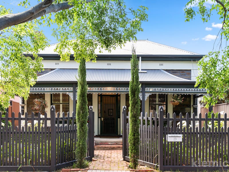 19 Seventh Avenue, St Peters, SA 5069