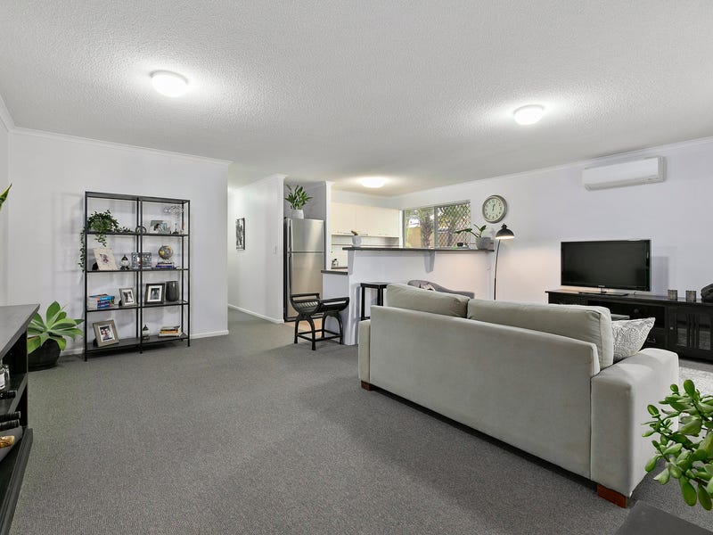 1/25 Whytecliffe Street, Albion, Qld 4010 Property Details