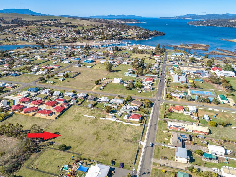 36 Melbourne Street, Triabunna, TAS 7190