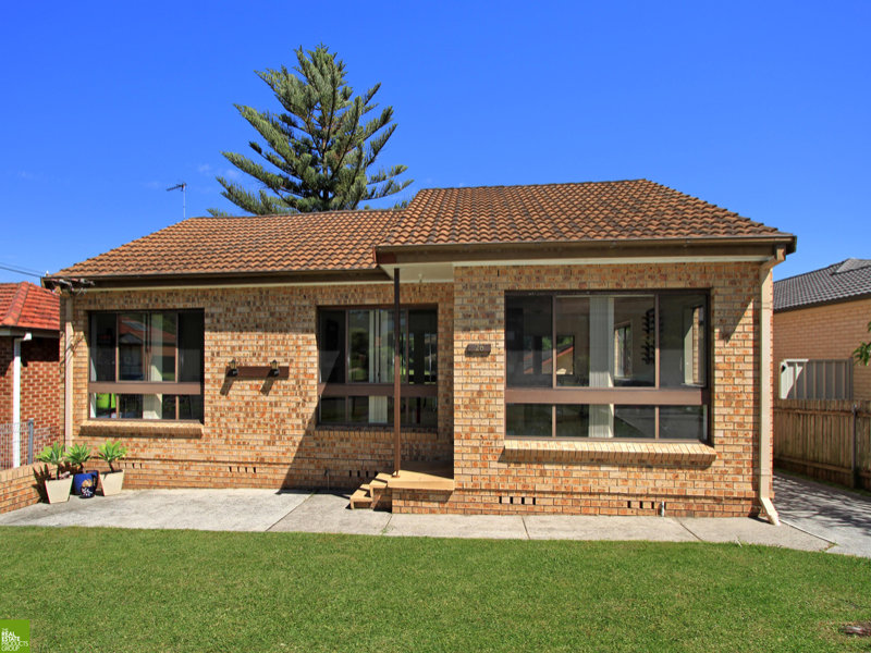 26 Preston Street, Figtree, NSW 2525 Property Details