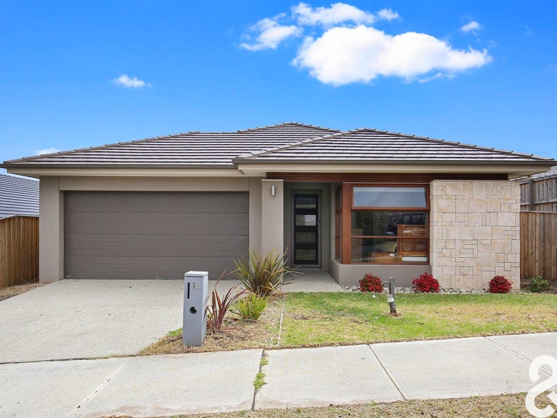 15 Gyrfalcon Way, Doreen, Vic 3754 Property Details