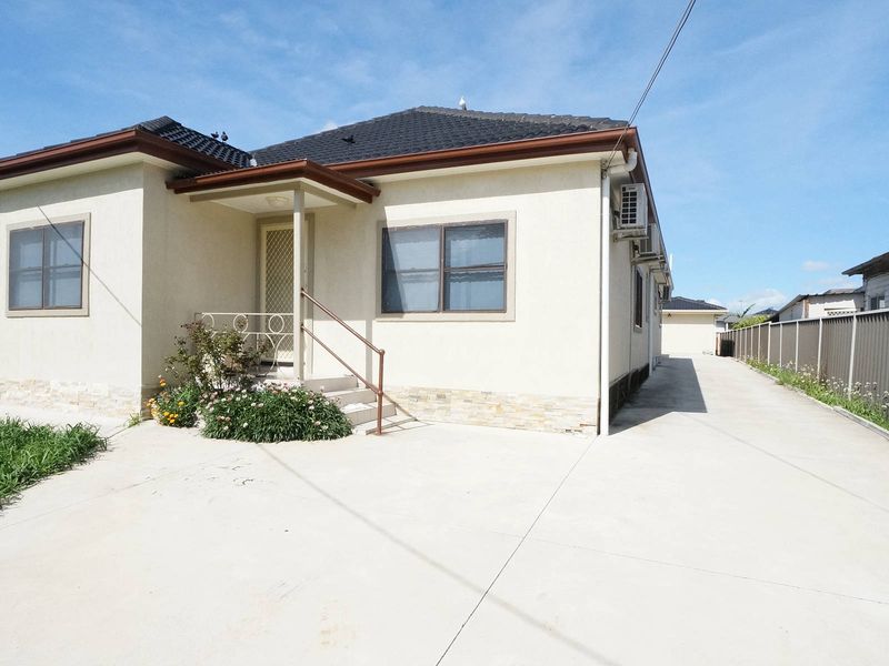 152 Broomfield Street, Cabramatta, NSW 2166