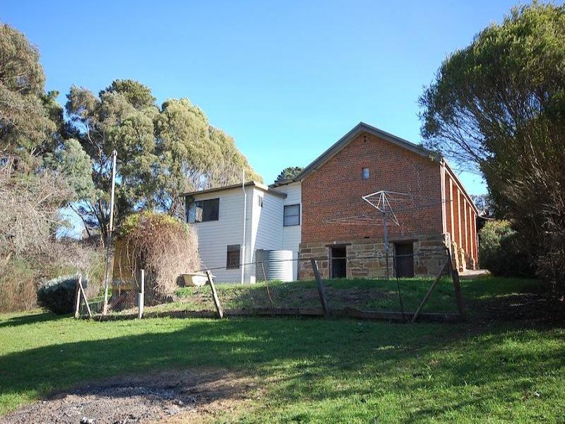 33 West Street, Daylesford, Vic 3460 Property Details