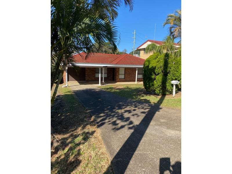 32 Pioneer Parade, Banora Point, NSW 2486