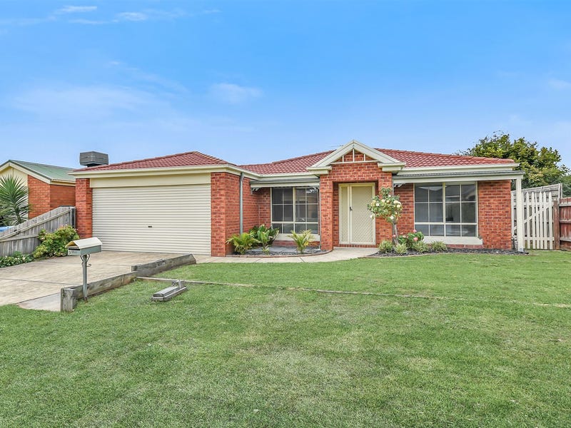 9 Mariner Close, Cranbourne North, VIC 3977