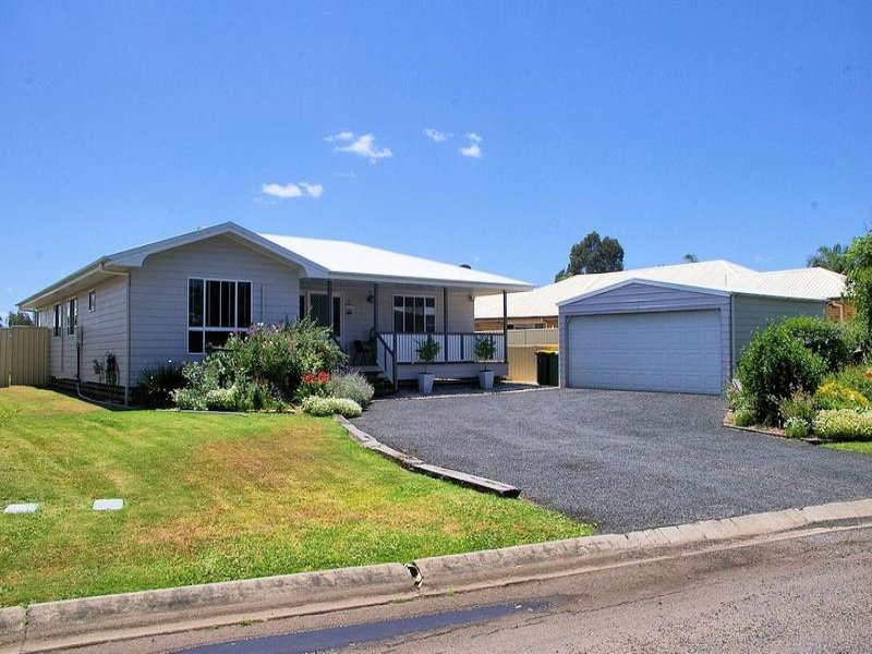 4 Azalea Court, Dalby, QLD 4405