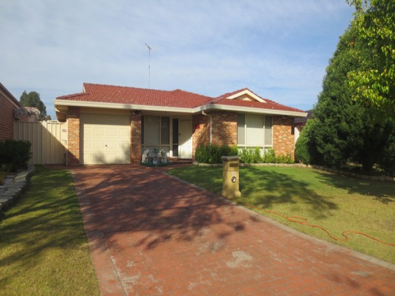 6 Brickendon Court, Wattle Grove, NSW 2173